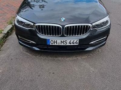 Gebraucht BMW 530 265 PS (194 kW) 2019 Grau Kombi