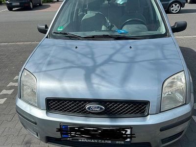 Second-hand Ford Fusion 85 CP (62 kW) 2006 Argintiu Hatchback