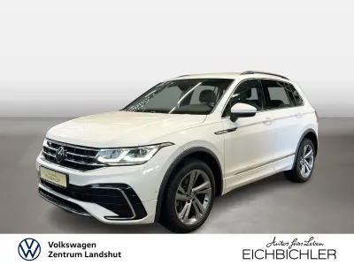 Gebraucht VW Tiguan R-line 190 PS (139 kW) 2023 Pure white SUV