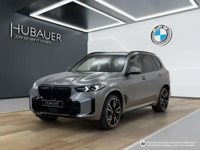 Neu BMW X5 M Sport 298 PS (219 kW) 2026 Grau SUV