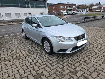 Usata Seat Leon 86 CV (63 kW) 2013 Argento Berlina
