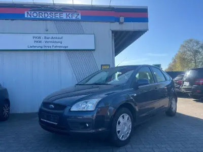 Usata Ford Focus Fun X 101 CV (74 kW) 2008 Grigio Berlina