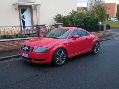 gebraucht Audi TT Coupé 1.8T, schönes Amulettrot, TÜV neu