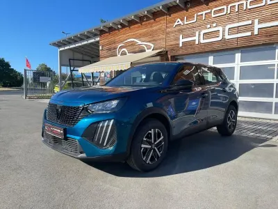 Neu Peugeot 2008 Style 101 PS (74 kW) 2026 Blau SUV