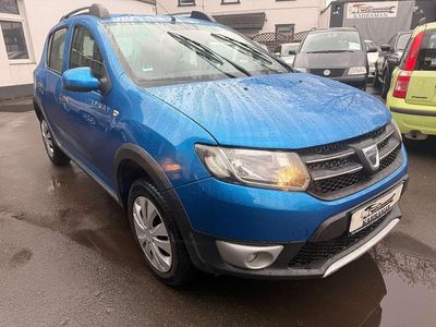 Gebraucht Dacia Sandero Prestige 90 PS (66 kW) 2013 Blau sky Kleinwagen