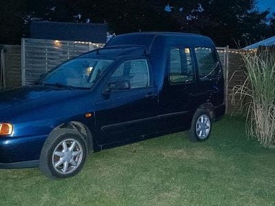 VW Caddy