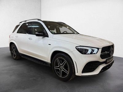 Weiß Gebraucht 2021 Mercedes GLE350 AMG line SUV | 49.950 €