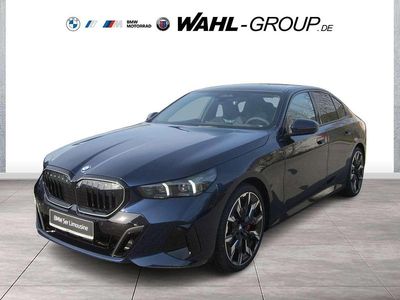 Neu BMW 540 M Sport 303 PS (222 kW) 2026 Blau Limousine