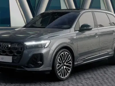Gebraucht Audi Q7 S-Line 489 PS (359 kW) 2025 Grau SUV