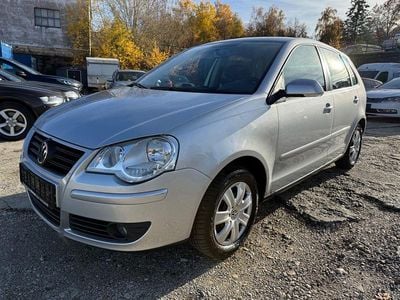 Gebraucht VW Polo Comfortline 80 PS (58 kW) 2006 Silber Limousine