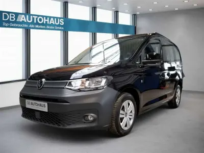 Używany VW Caddy 122 KM (89 kW) 2022 Czarny Minivan