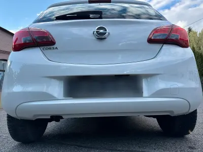 Gebraucht Opel Corsa 69 PS (50 kW) 2015 Weiß Kleinwagen