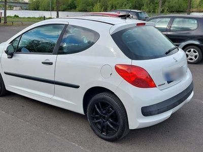 gebraucht Peugeot 207 – 157.000 km, TÜV bis 05/2025, gut gepflegt