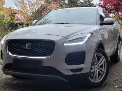 Gebraucht Jaguar E-Type 249 PS (183 kW) 2018 Grau SUV