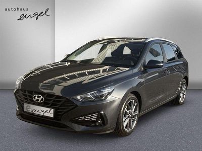 Gebraucht Hyundai i30 120 PS (88 kW) 2024 Grau Kombi
