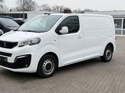 Gebraucht Peugeot Expert Premium 122 PS (89 kW) 2021 Weiß Van