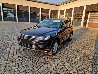 gebraucht VW Touareg 3.0 V6 TDI R Line Pano Luft