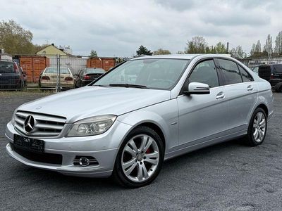 Gebraucht Mercedes C180 Elegance 156 PS (114 kW) 2009 Silber Limousine