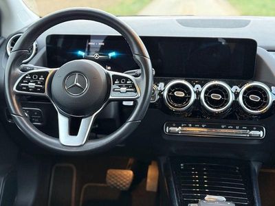 Gebraucht Mercedes B200 150 PS (110 kW) 2020 Weiß Van / Kleinbus