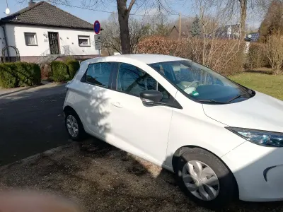 Gebraucht Renault Zoe 58 kW (79 PS) 2019 Weiß Kleinwagen