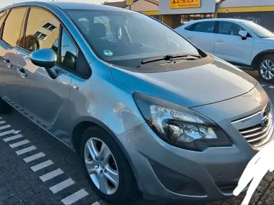 Gebraucht Opel Meriva 2012 Grau Van / Kleinbus