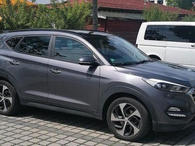 Gebraucht Hyundai Tucson Premium 185 PS (136 kW) 2016 Grau SUV
