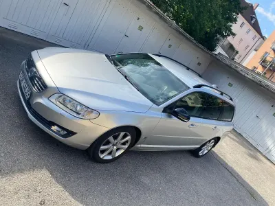Gebraucht Volvo V70 Linje Svart 181 PS (133 kW) 2015 Silber Kombi
