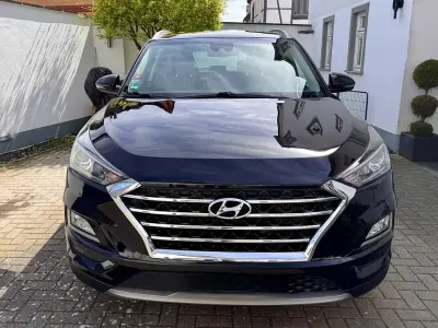 Gebraucht Hyundai Tucson Premium 136 PS (100 kW) 2018 Schwarz SUV