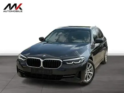 Brugt BMW 520 Performance 190 HK (139 kW) 2022 Grå Stationcar