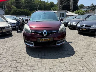 Gebraucht Renault Scénic Initiale Paris 110 PS (80 kW) 2014 Rot Van / Kleinbus