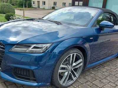 Usata Audi TT Roadster S-Line 184 CV (135 kW) 2016 Blu Cabrio