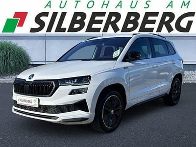 Gebraucht Skoda Karoq SportLine 150 PS (110 kW) 2023 Moonweiss metallic SUV