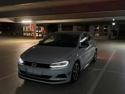 Gebraucht VW Polo Beats 95 PS (69 kW) 2017 Weiß Kleinwagen