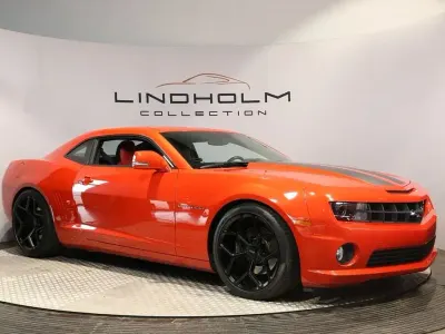 Używany Chevrolet Camaro SS 432 KM (317 kW) 2013 Pomarańczowy Coupe