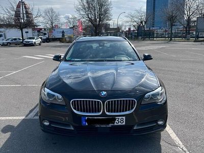 gebraucht BMW 530 d+F11+PANO +Scheckheft+ACC+LED+BiXENON
