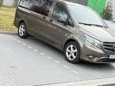 Gebraucht Mercedes Vito 163 PS (119 kW) 2015 Braun Van