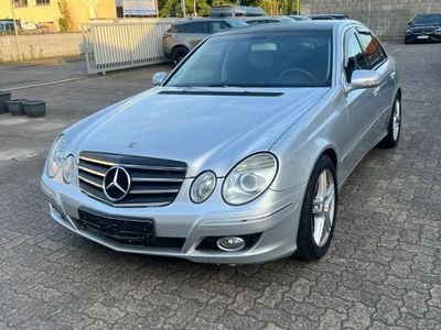 Mercedes E200