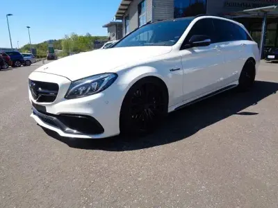 Gebraucht Mercedes C63 AMG AMG 476 PS (350 kW) 2015 Weiß Limousine
