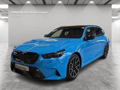 Gebraucht BMW M5 Sport Line 727 PS (534 kW) 2025 Gold Kombi