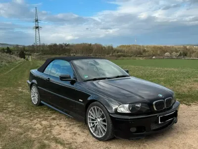 Gebraucht BMW 325 Cabriolet M Sport 192 PS (141 kW) 2001 Schwarz Cabrio