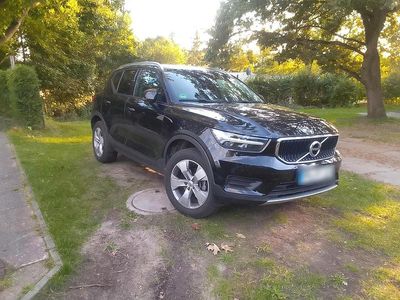 Gebraucht Volvo XC40 130 PS (95 kW) 2021 Schwarz SUV