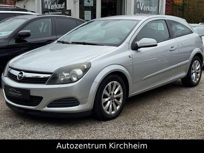 Usata Opel Astra GTC Edition 90 CV (66 kW) 2008 Argento