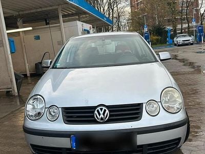 Gebraucht VW Polo Classicline 75 PS (55 kW) 2003 Grau Limousine