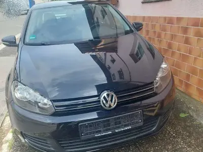 Gebraucht VW Golf VI Team 122 PS (89 kW) 2010 Kleinwagen