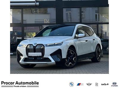 Usata BMW iX M Sport 239 kW (326 CV) 2023 Bianco SUV