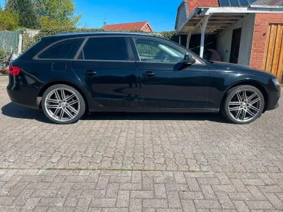 Gebraucht Audi A4 143 PS (105 kW) 2009 Schwarz Kombi