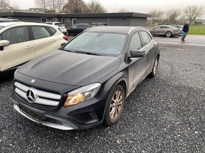 Mercedes GLA200