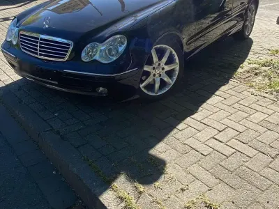 Brugt Mercedes C270 170 HK (125 kW) 2002 Blå Stationcar