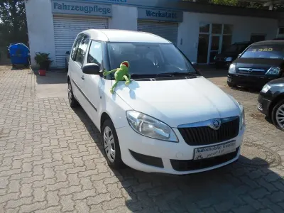 Gebraucht Skoda Roomster Plus Edition 90 PS (66 kW) 2014 Weiß Van / Kleinbus