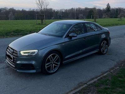 Gebraucht Audi A3 S-Line 116 PS (85 kW) 2019 Grau Limousine